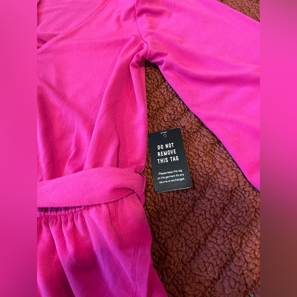 Express Romper Size S - Picture 3 of 7